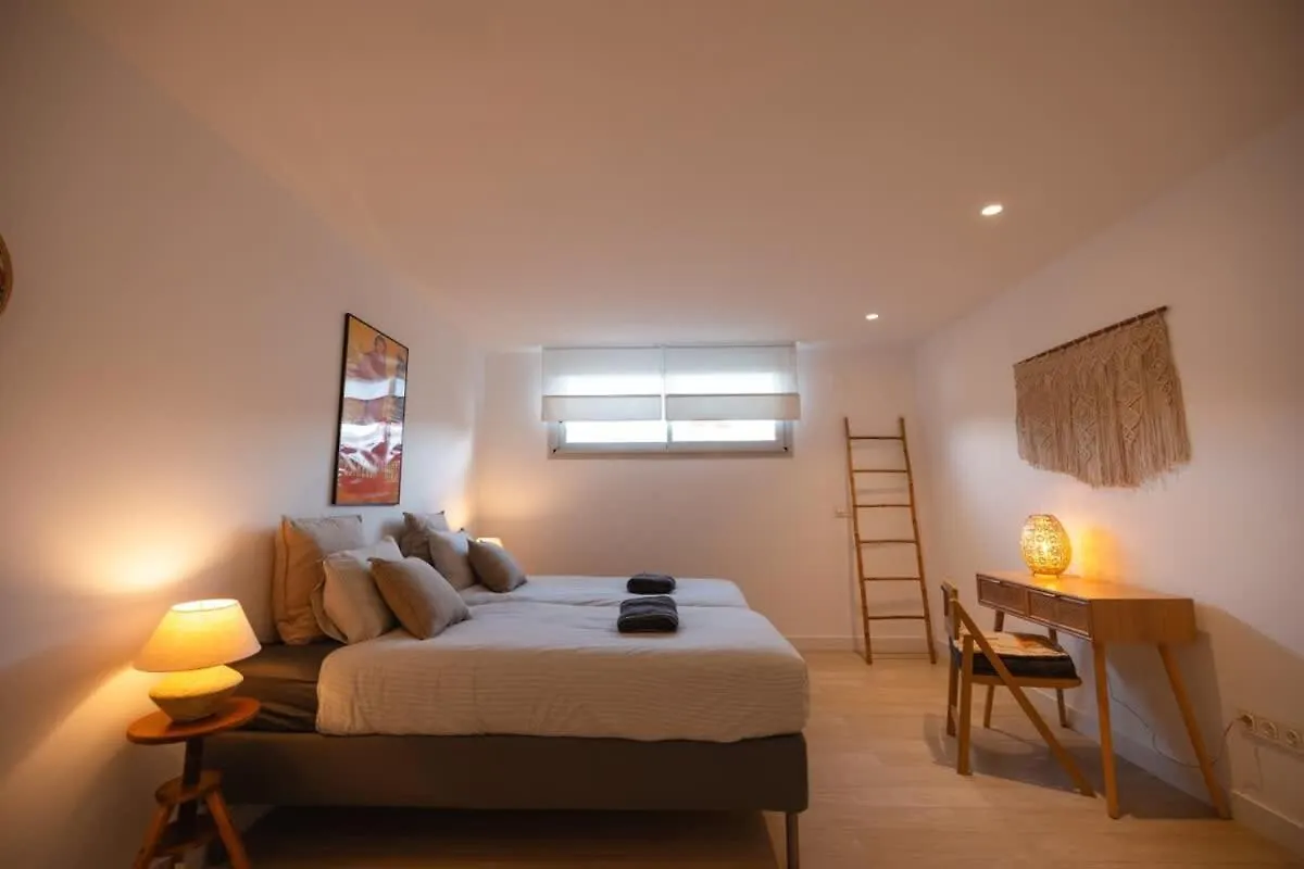 Lovely Villa With Uninterrupted Sea View 丰希罗拉