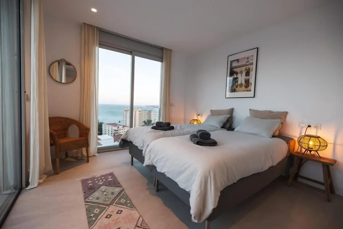 Lovely Villa With Uninterrupted Sea View 丰希罗拉