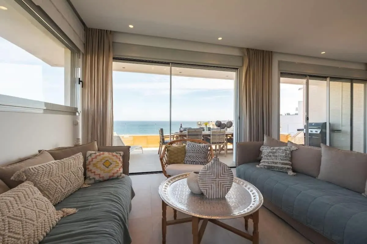 Lovely Villa With Uninterrupted Sea View Fuengirola